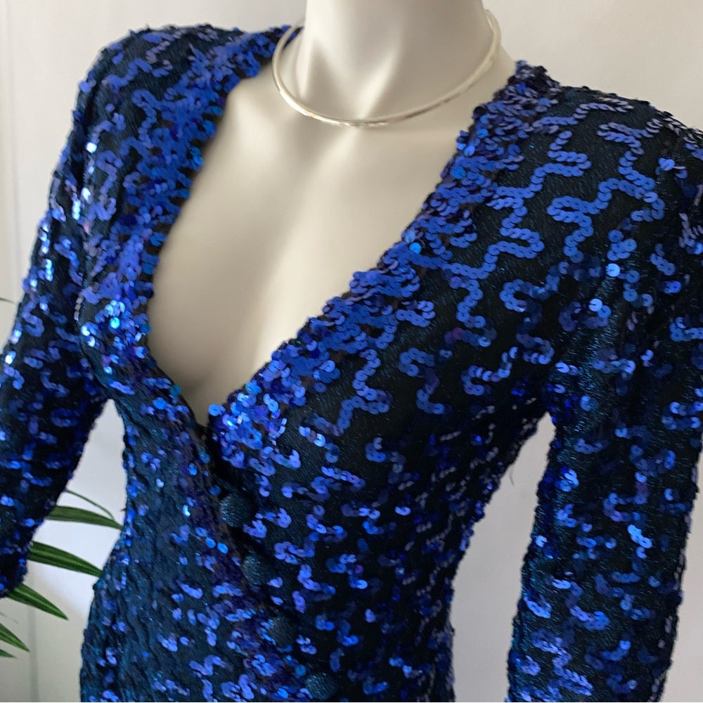 v i n t a g e :: Glamorous Lilli Diamond Surplice Sequin Maxi Dress - Picture 12 of 15